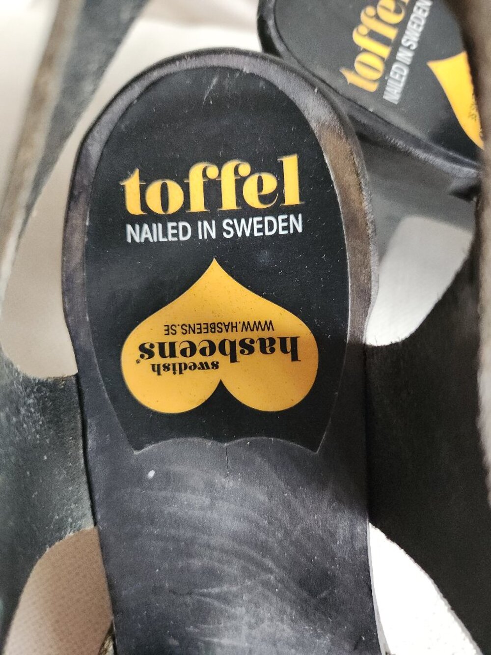 Swedish Hasbeens Black Leather Wooden Clogs - Sz EU 38 (approx. 7.5) - Picture 4 of 14